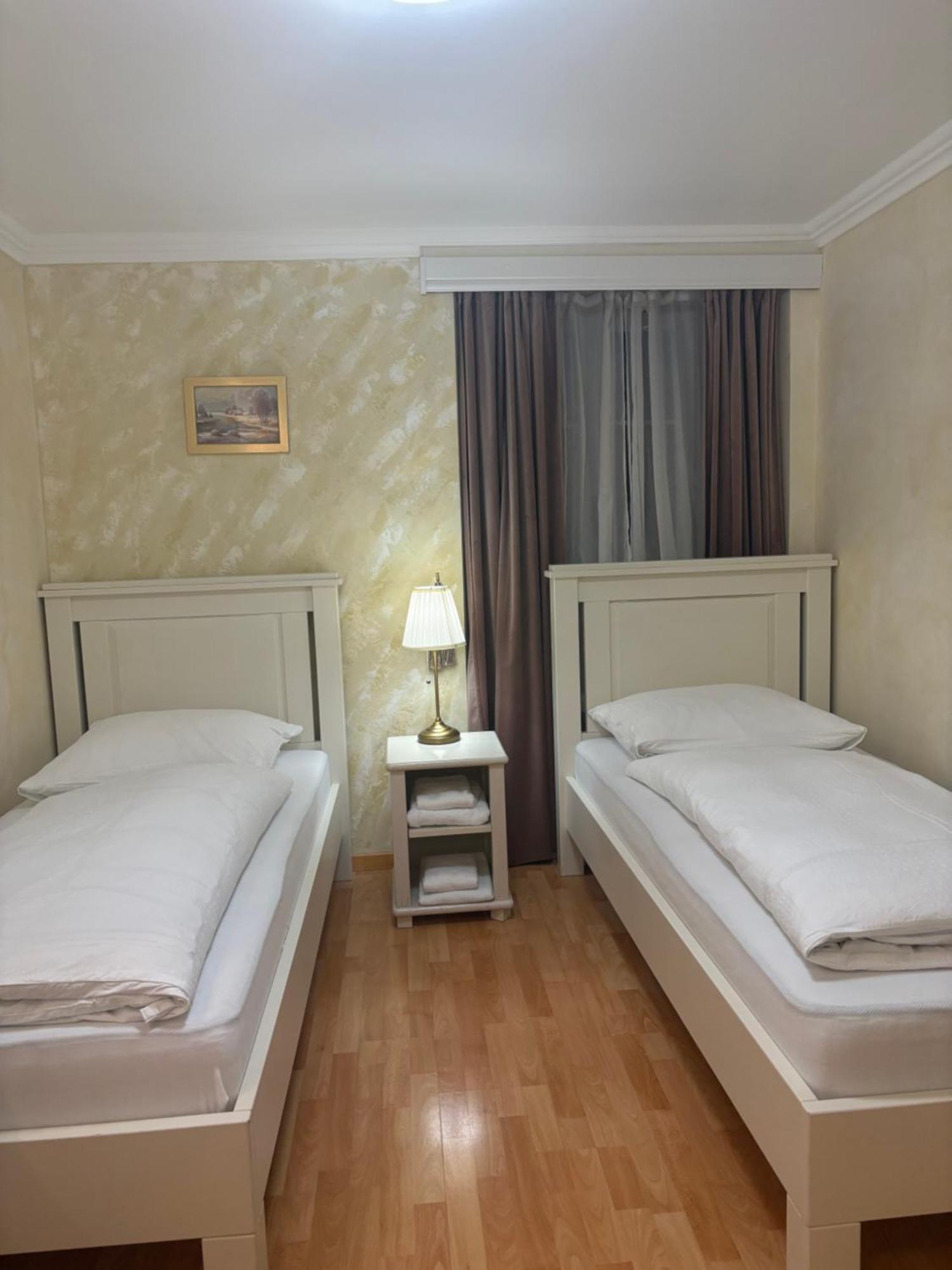 Esos Hotel Quelle บัดรากัซ ภายนอก รูปภาพ
