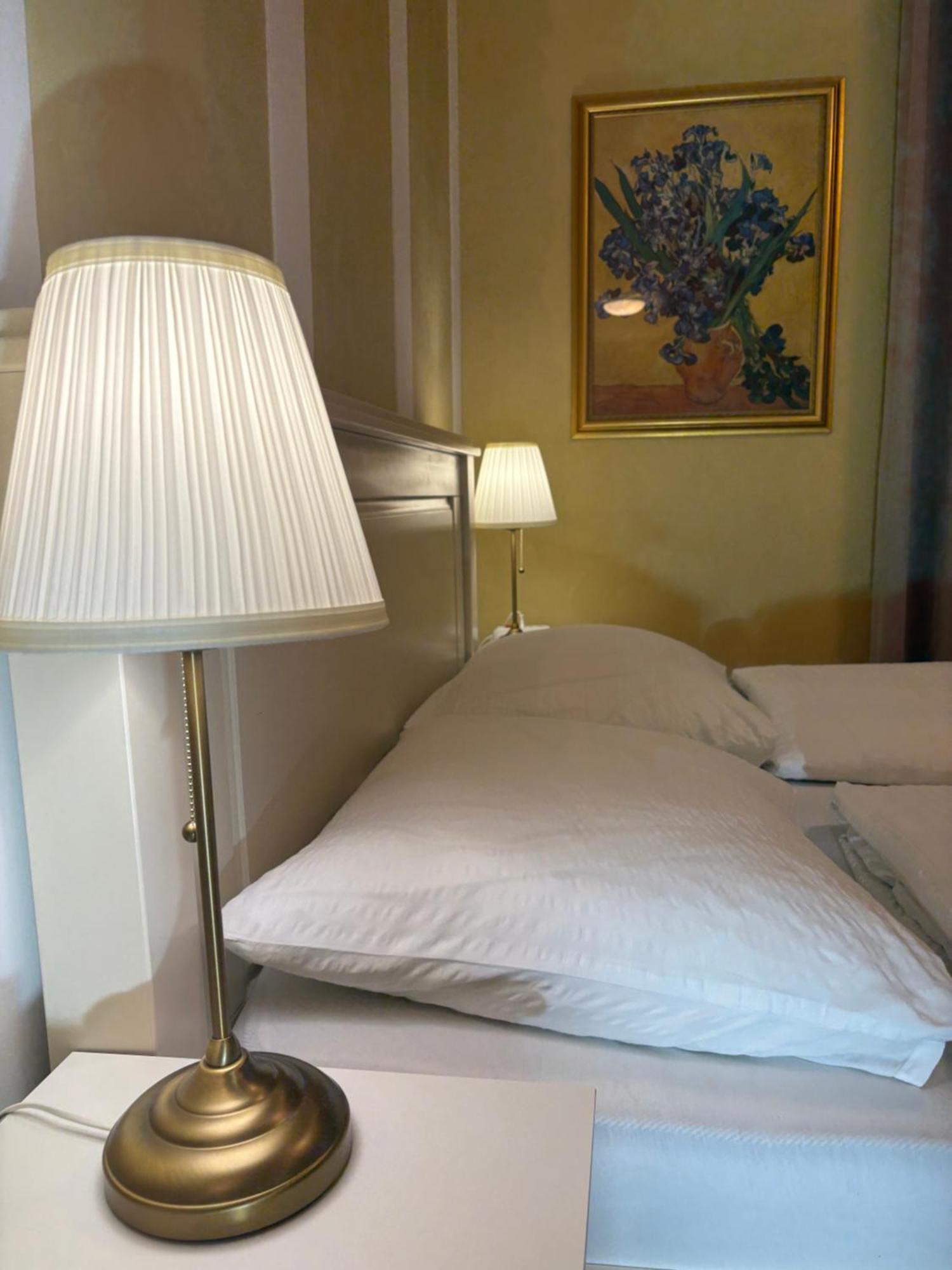 Esos Hotel Quelle บัดรากัซ ภายนอก รูปภาพ